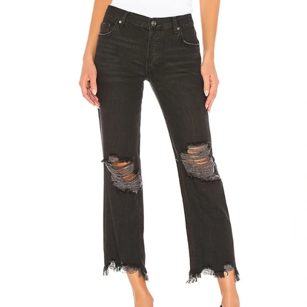 Free People We The Free Black Distressed Maggie Mid-Rise Straight-Leg Jeans - Picture 1 of 12